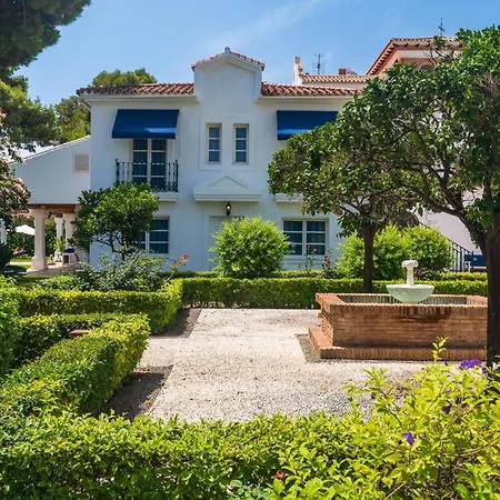 Сasa de vacaciones 18 Suits Chalet Puerto Banus Marbella
